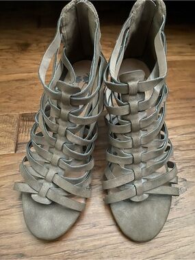 Jellypop Taupe Woven Strappy Heeled Sandals